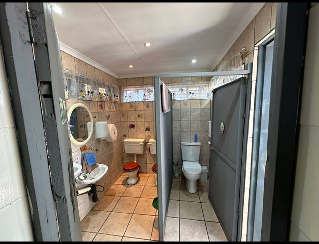 BEDROOM HOUSE FOR SALE IN ARCON PARK